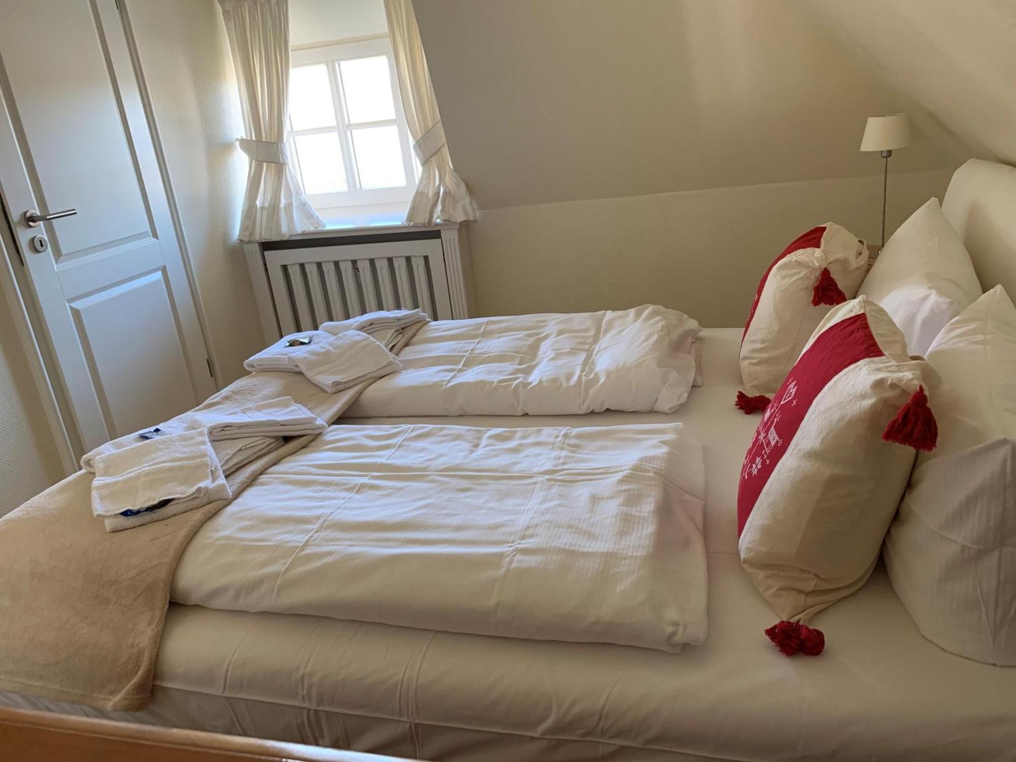 Deichhof Whg 5 Apartment Dunsum Bagian luar foto